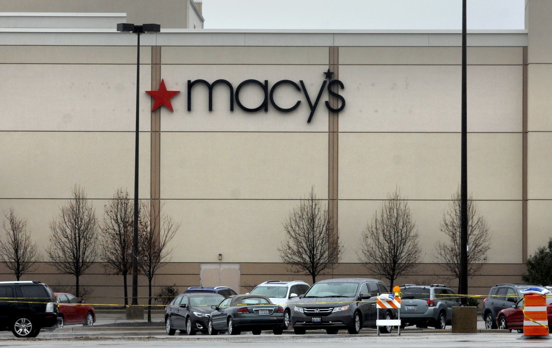 MACY'S
